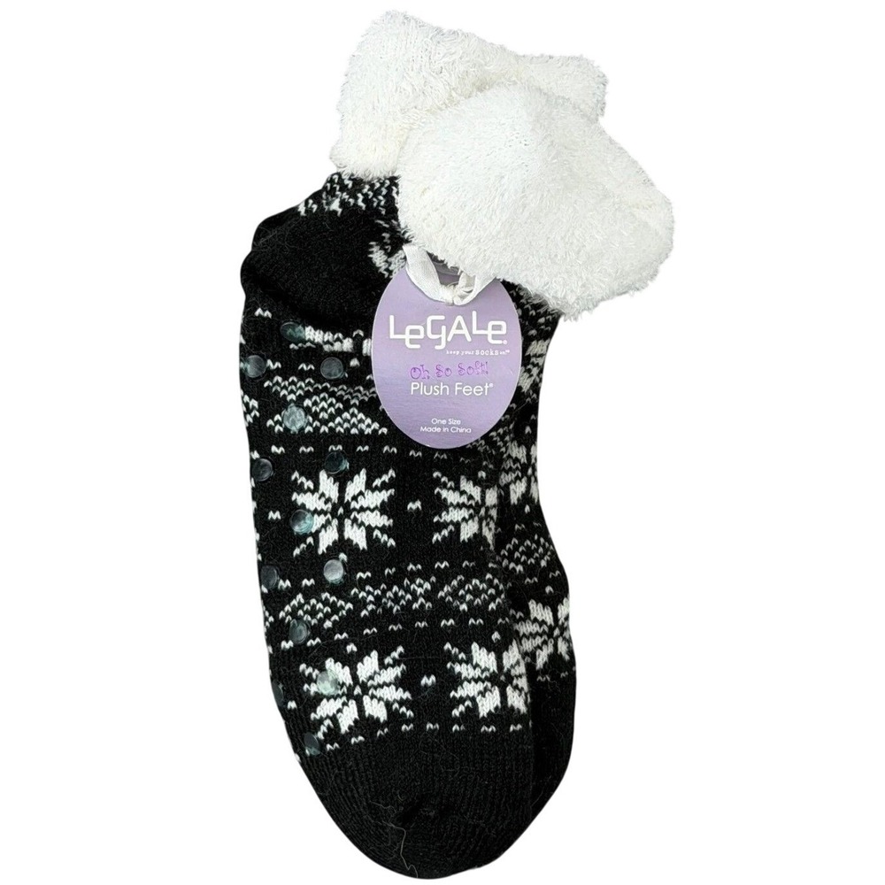 Legale Plush Feet Cozy Fair Isle Snowflake Slippers Socks One Size Acrylic Yarn